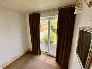 Dining Area- click for photo gallery